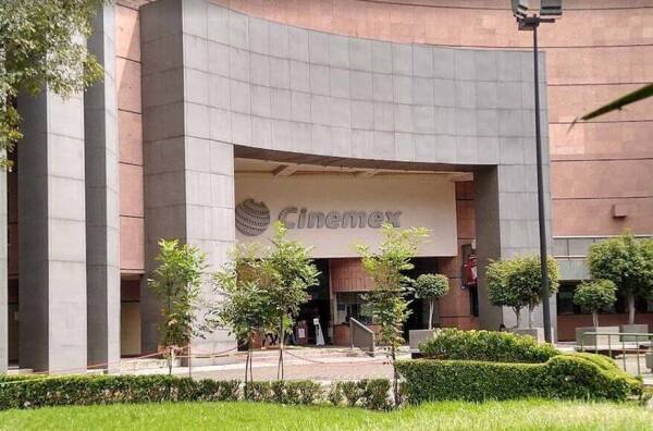 Cinemex CNA